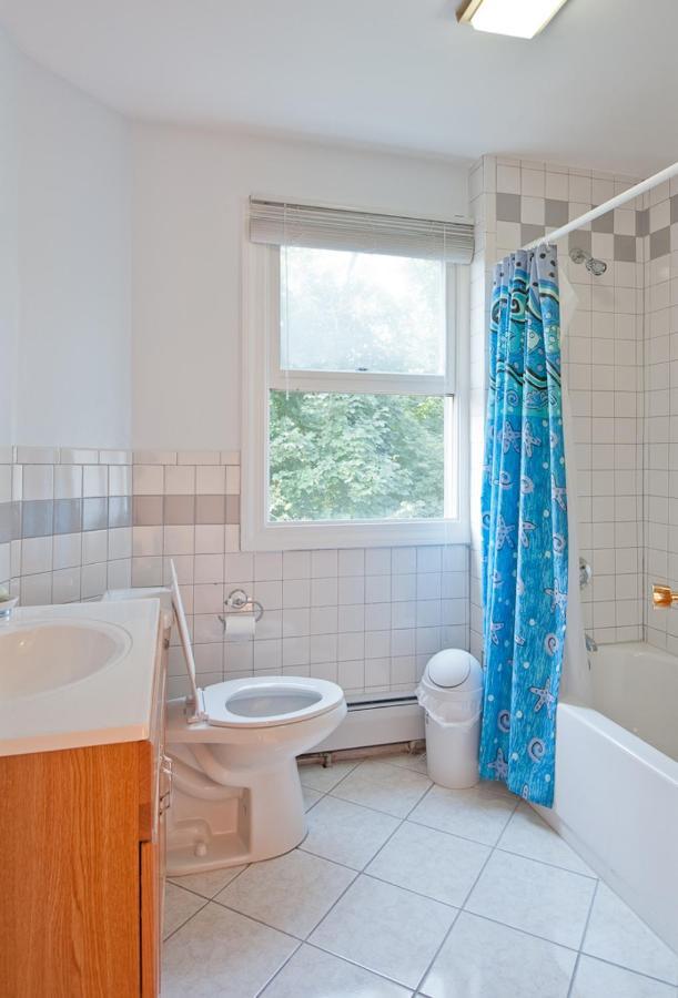 Beautiful Apartment-5 Beds-Full Kitchen-Parking-Super Clean! Boston Eksteriør bilde