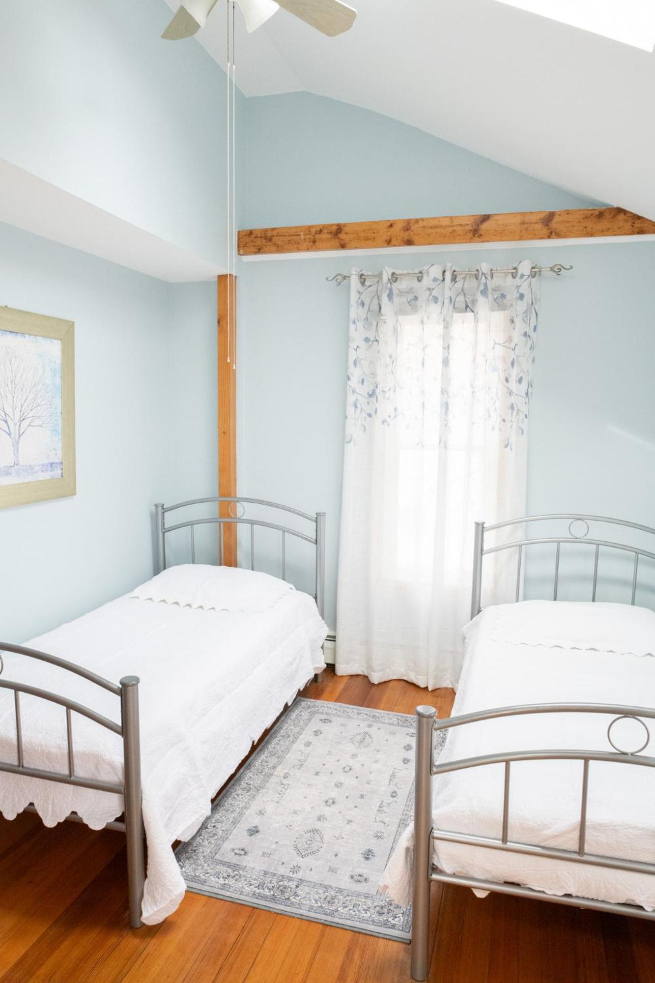 Beautiful Apartment-5 Beds-Full Kitchen-Parking-Super Clean! Boston Eksteriør bilde